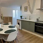 Loft Cosy - Centre Historique Climatise * Revel (Haute-Garonne)