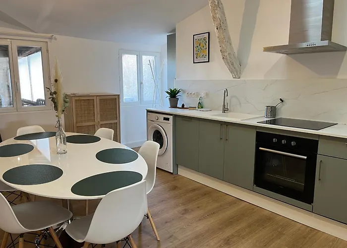 Loft Cosy - Centre Historique Climatise * Revel (Haute-Garonne)