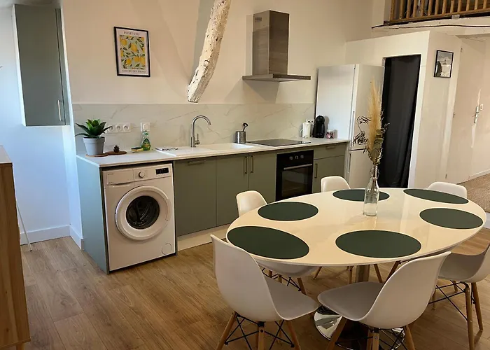 Loft Cosy - Centre Historique Climatise * Revel (Haute-Garonne)